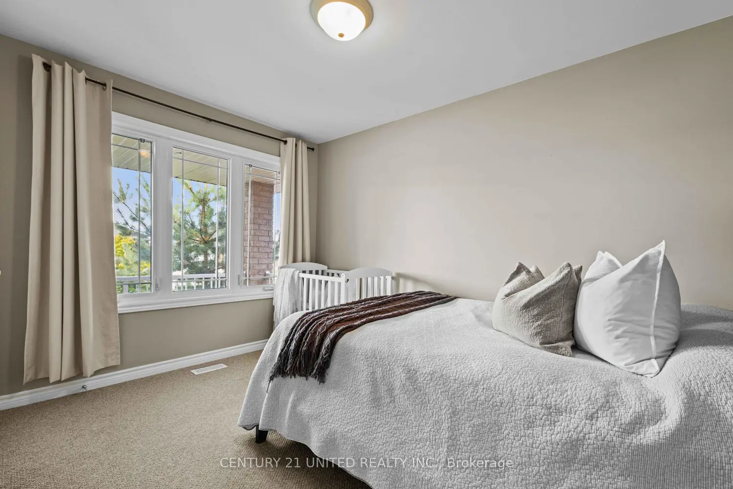Additional image 9 of 385 Bianco Crescent