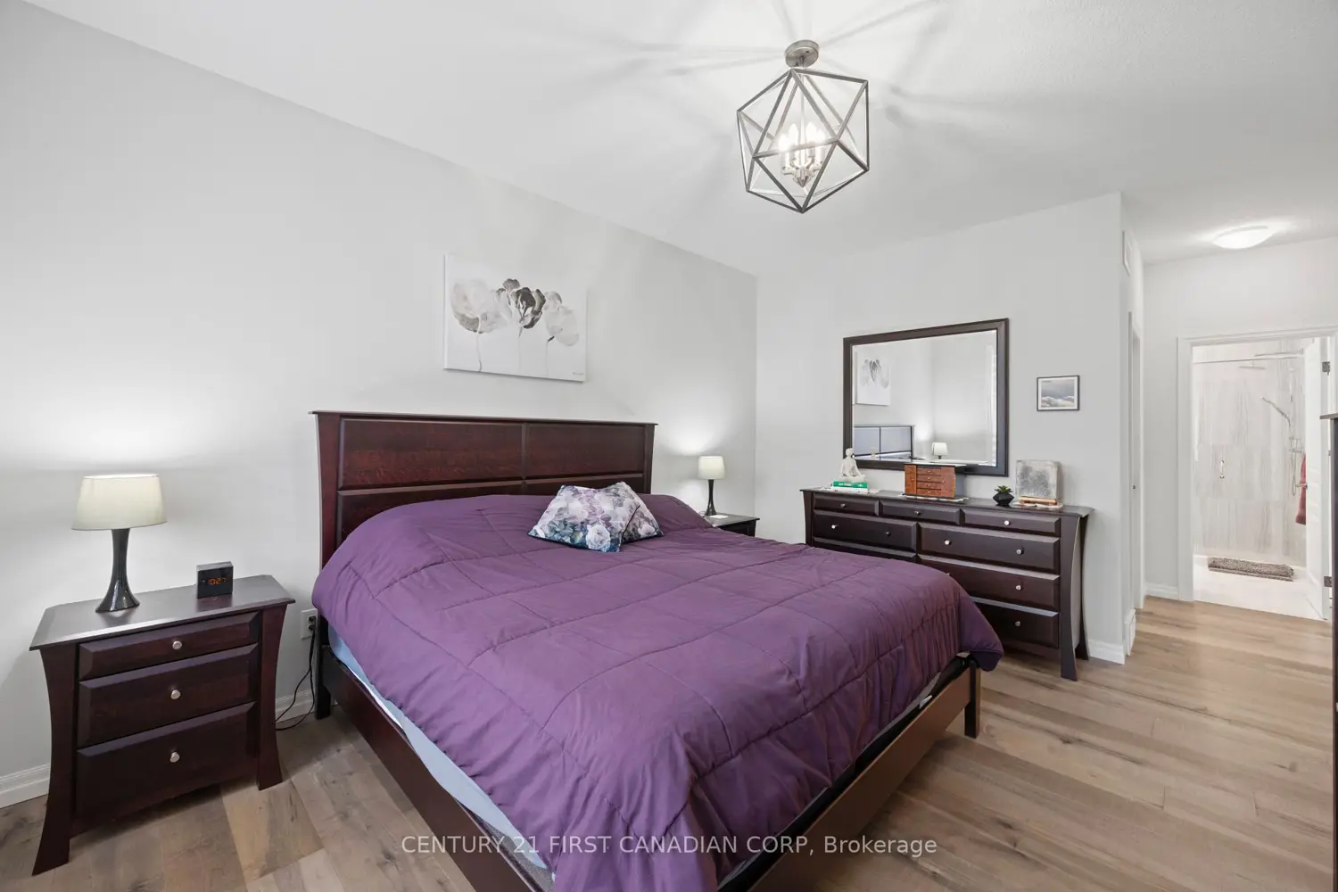 Additional image 7 of 31 Violet Court
