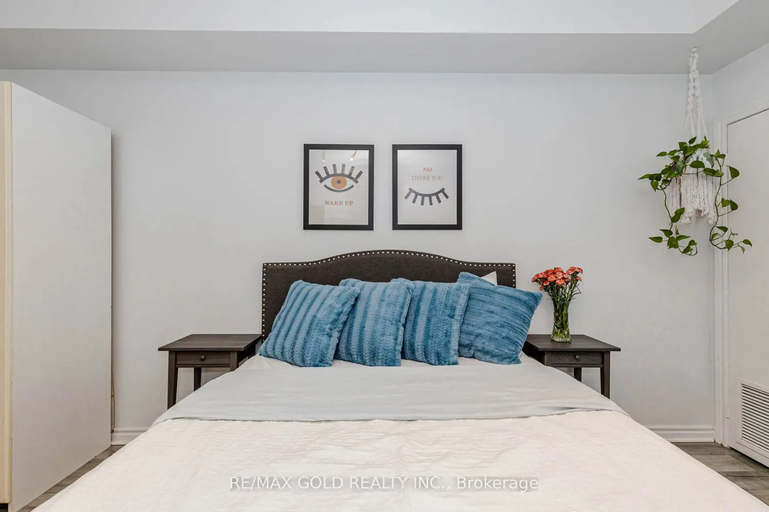 Additional image 14 of 3351 Cawthra Road 223