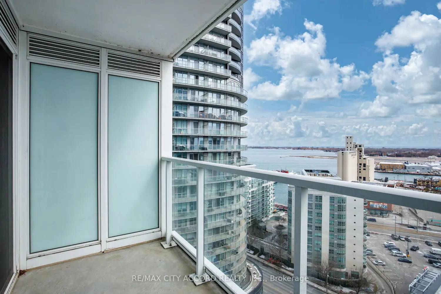 Additional image 17 of 17 Bathurst Street 2015