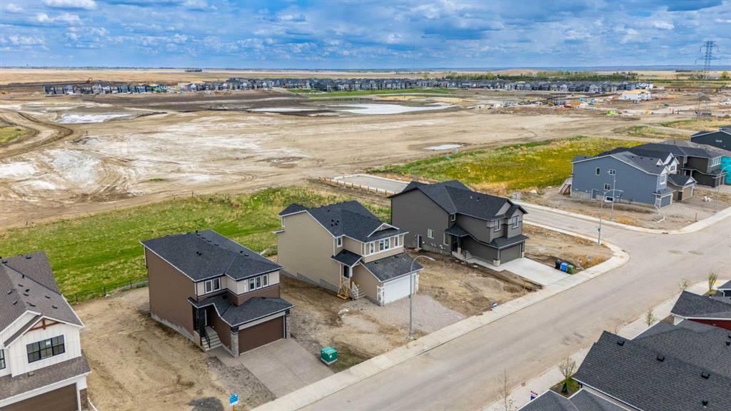 Additional image 5 of 418 Hotchkiss Manor SE, Calgary, AB, T3S0J9