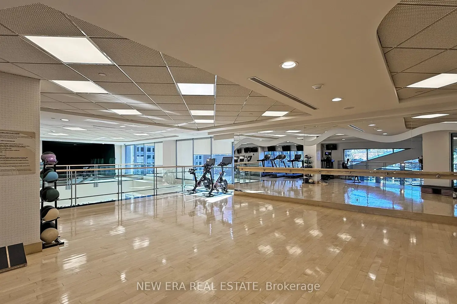 Additional image 19 of 10 Bellair Street 602