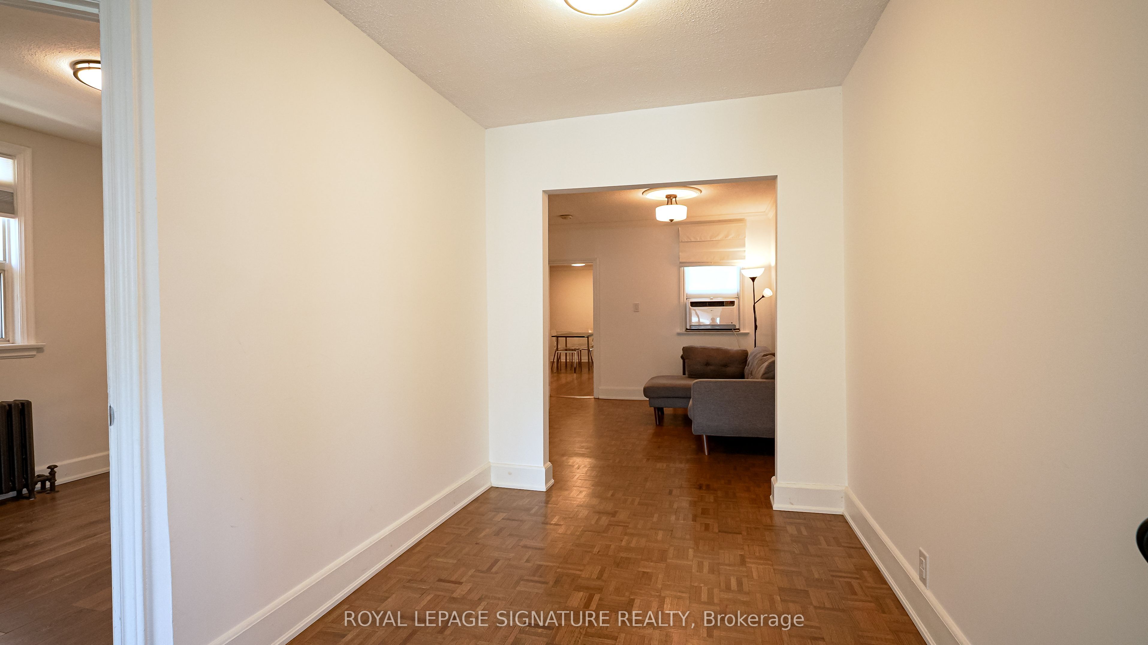 Additional image 3 of Main-30 Preston Road, Toronto, ON, M6E 1Y7