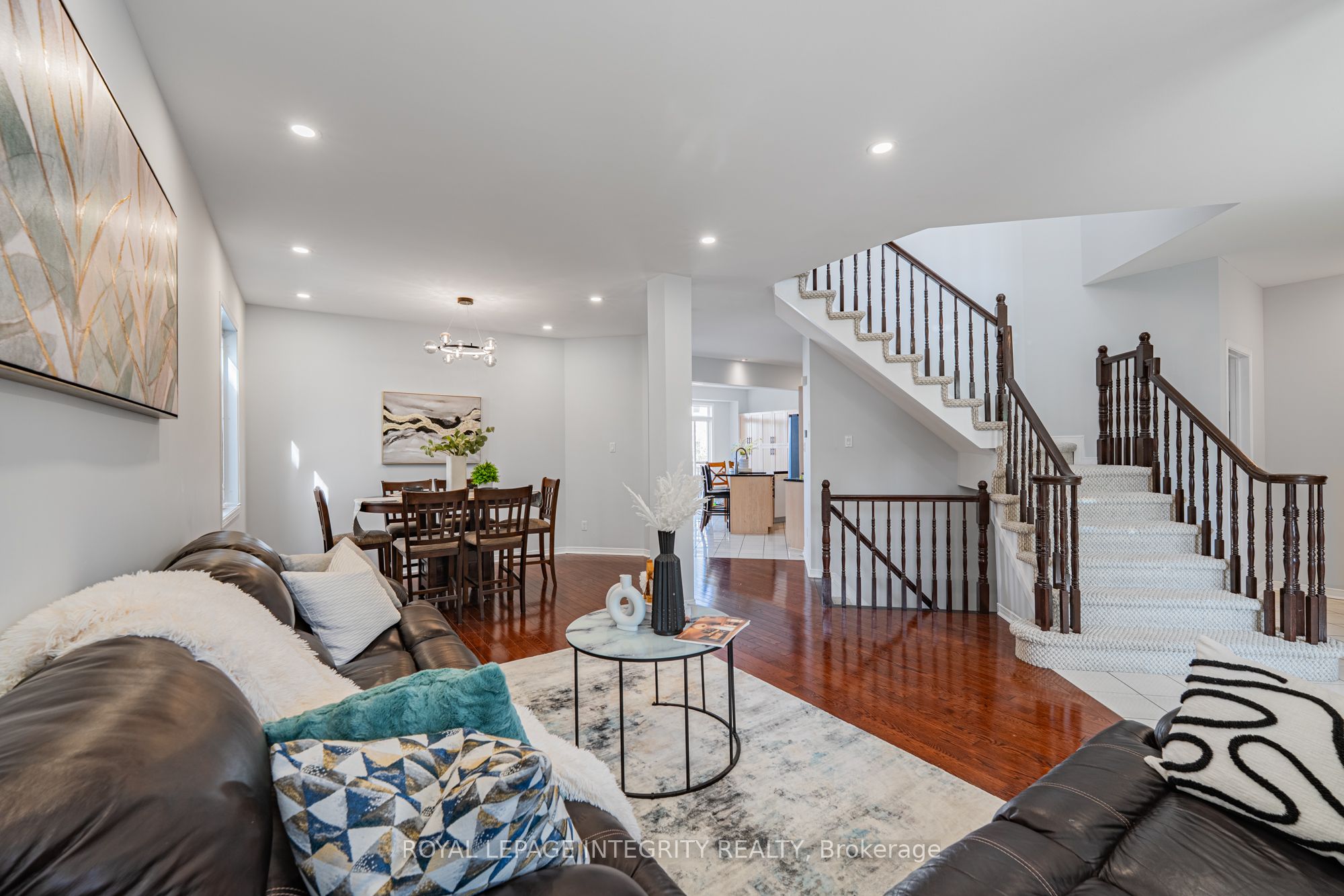 Additional image 6 of 102 Whitestone Drive, Ottawa, ON, K2C 4C5