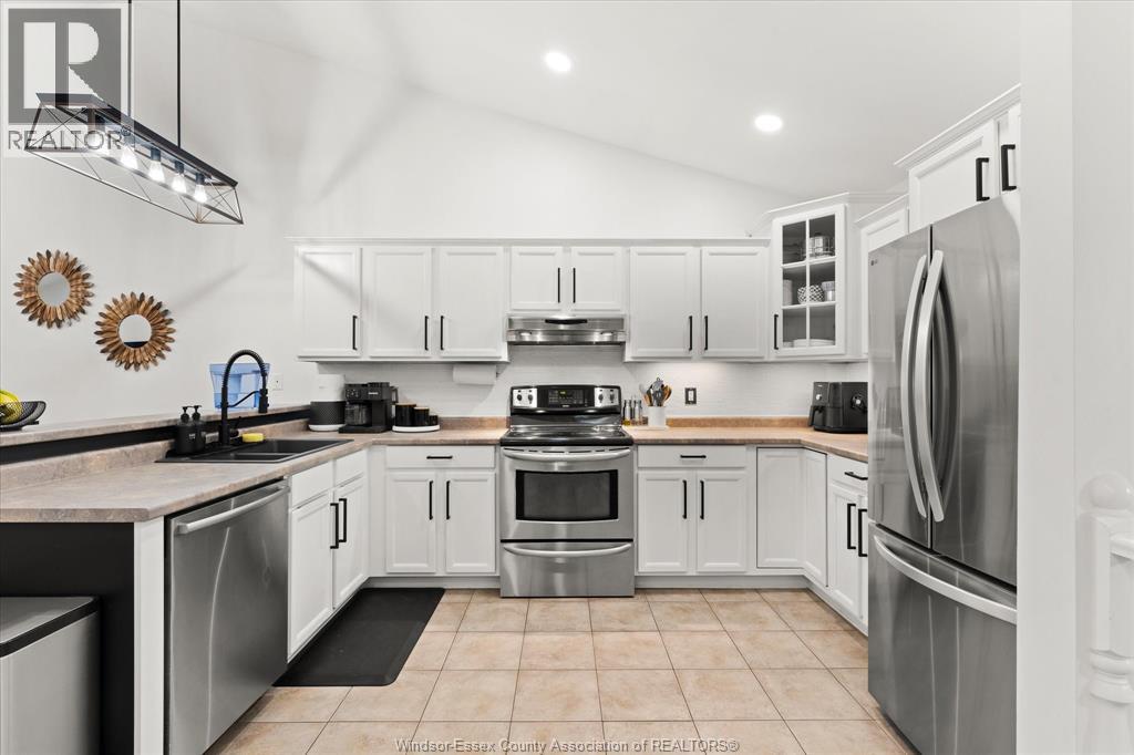 Additional image 4 of 163 Antonio Court, Leamington, ON, N8H5P5