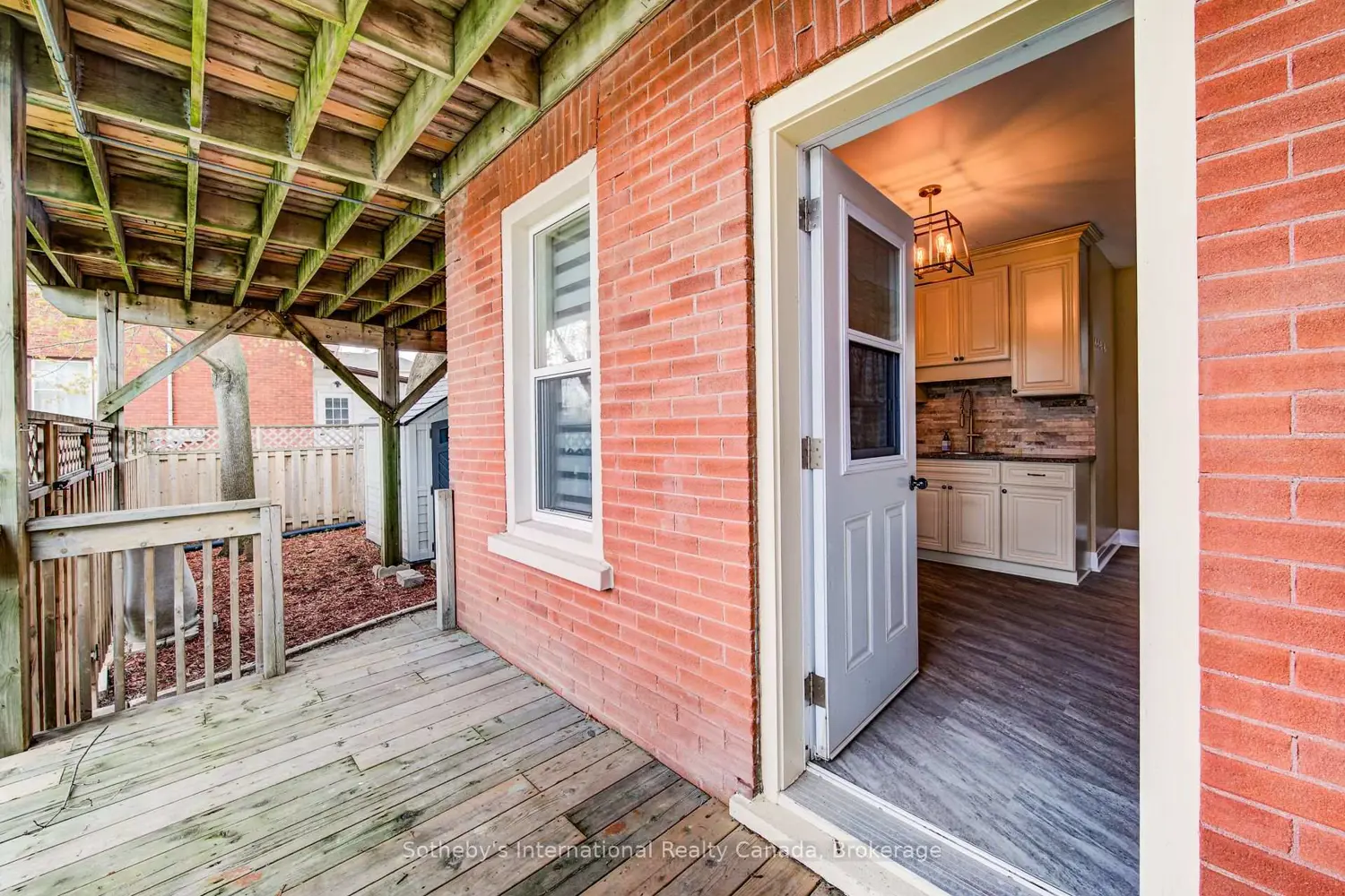 Additional image 15 of 306 Guelph Street
