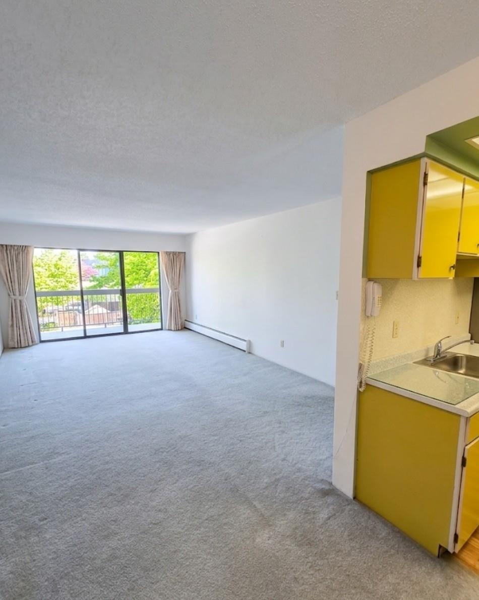 Additional image 2 of 206-6560 Buswell , Richmond, BC, V6Y 2G7