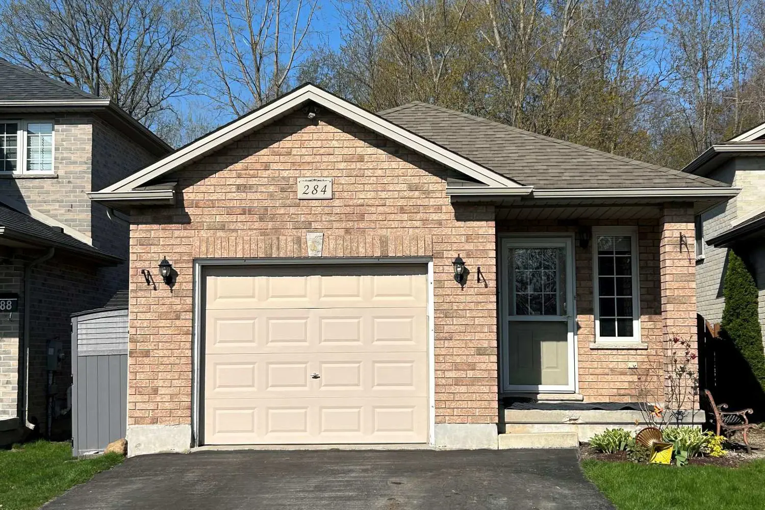 284 Exmouth Circle