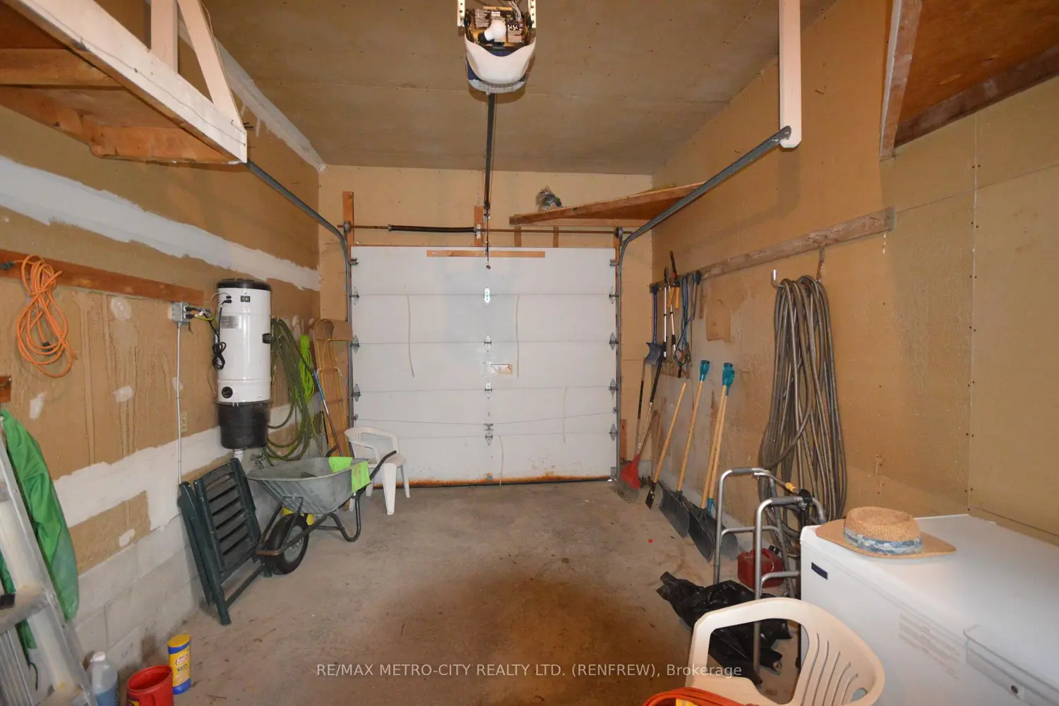 Additional image 14 of 225 Vanier Crescent
