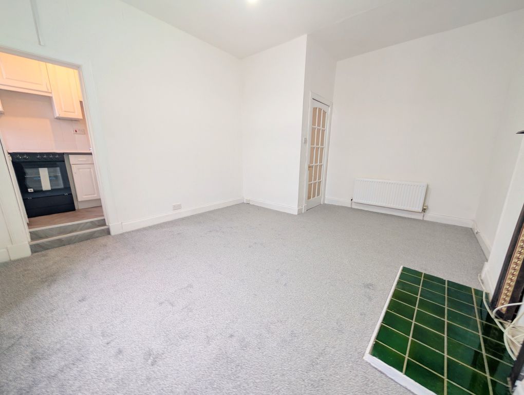 Additional image 3 of 2 bed flat to rentThornhill Road, Falkirk FK2