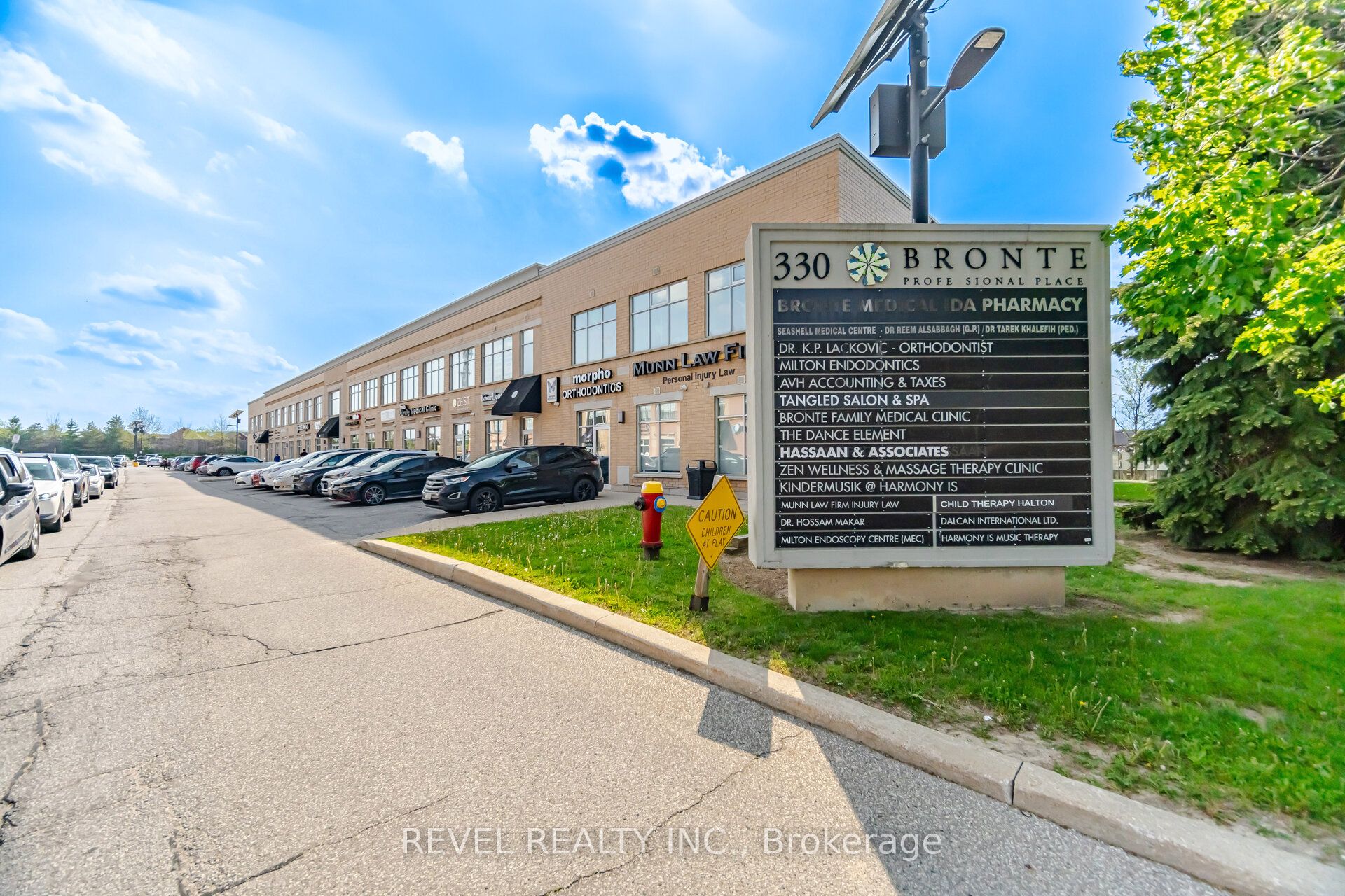Additional image 2 of 210-330 Bronte Street S, Milton, ON, L9T 7X1