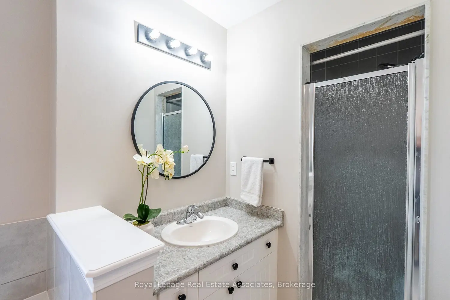 Additional image 11 of 46 Dehaviland Crescent