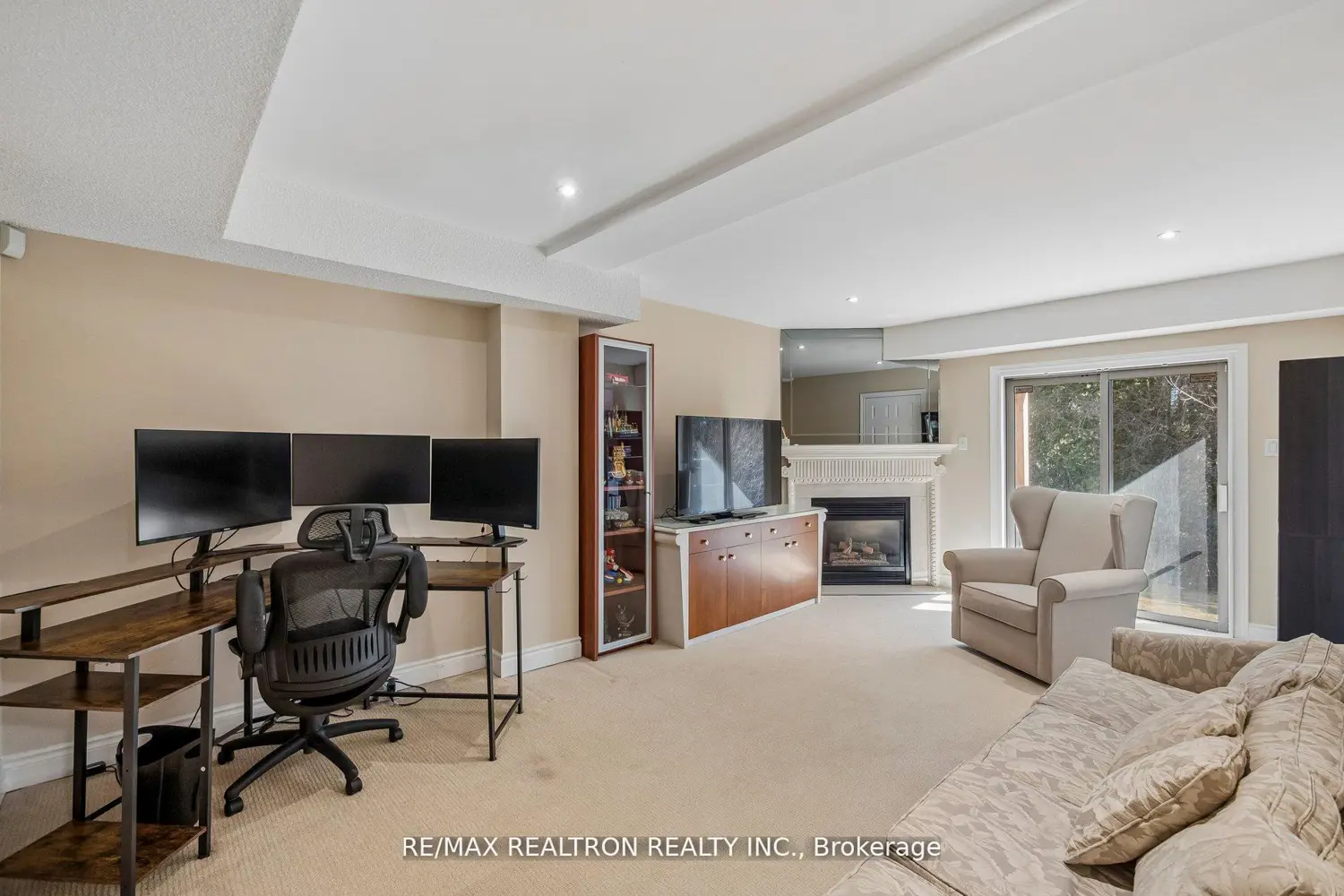 Additional image 15 of 8909 Bathurst Street 5