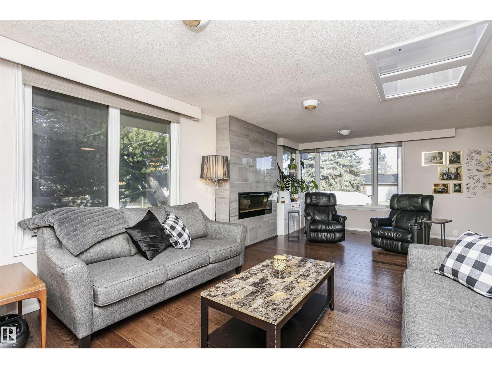 Additional image 5 of 14719 59 Avenue NW, Edmonton, AB, T6H4T5