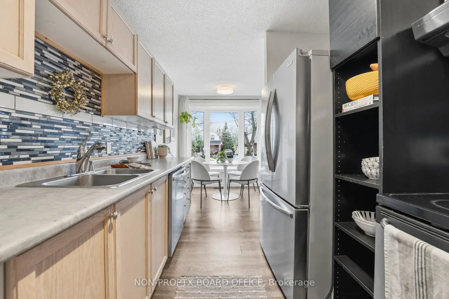10 Burke Drive photo 5