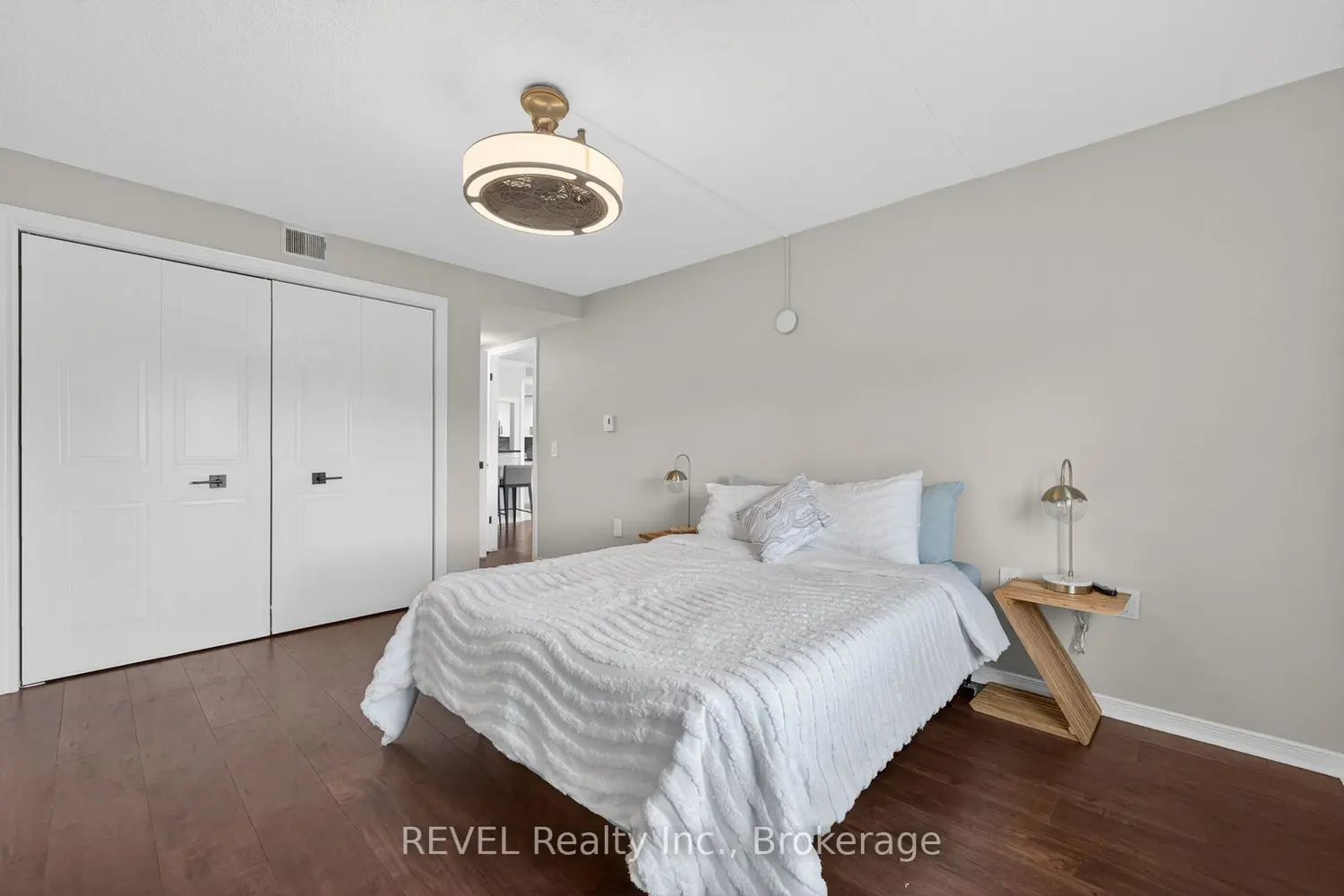 Additional image 8 of 3420 Frederick Avenue 322