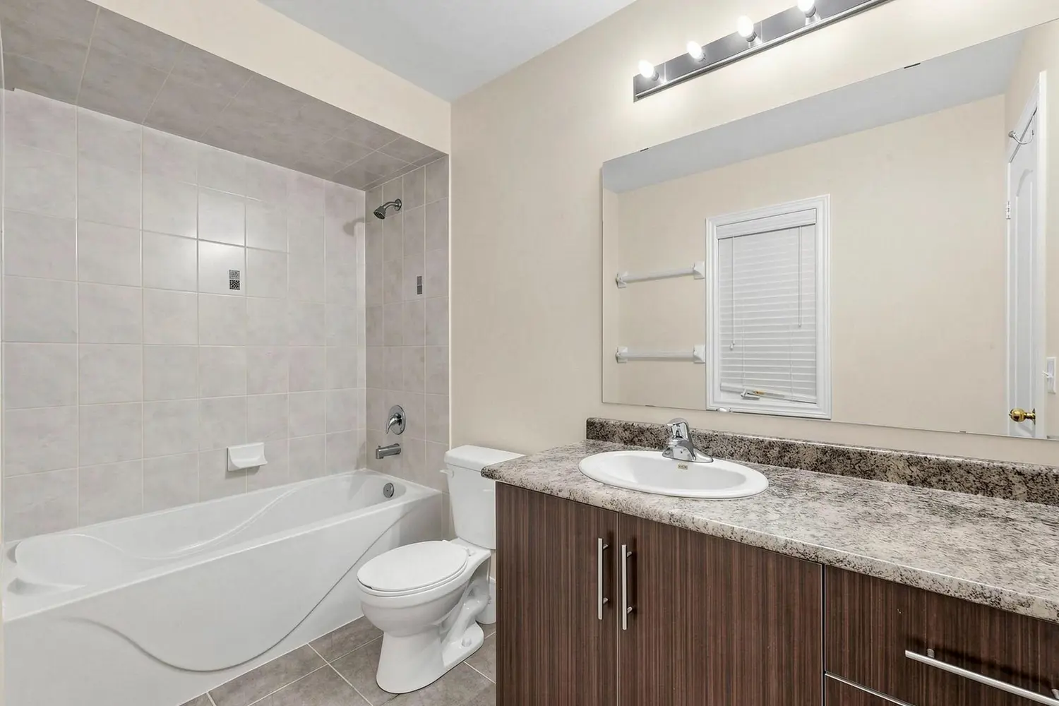Additional image 13 of 51 Drummondville Drive