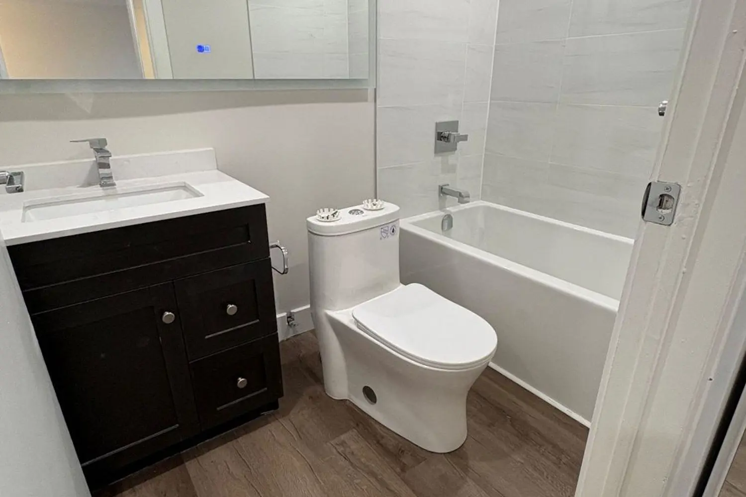 Additional image 13 of 2228 Trafalgar Street 226