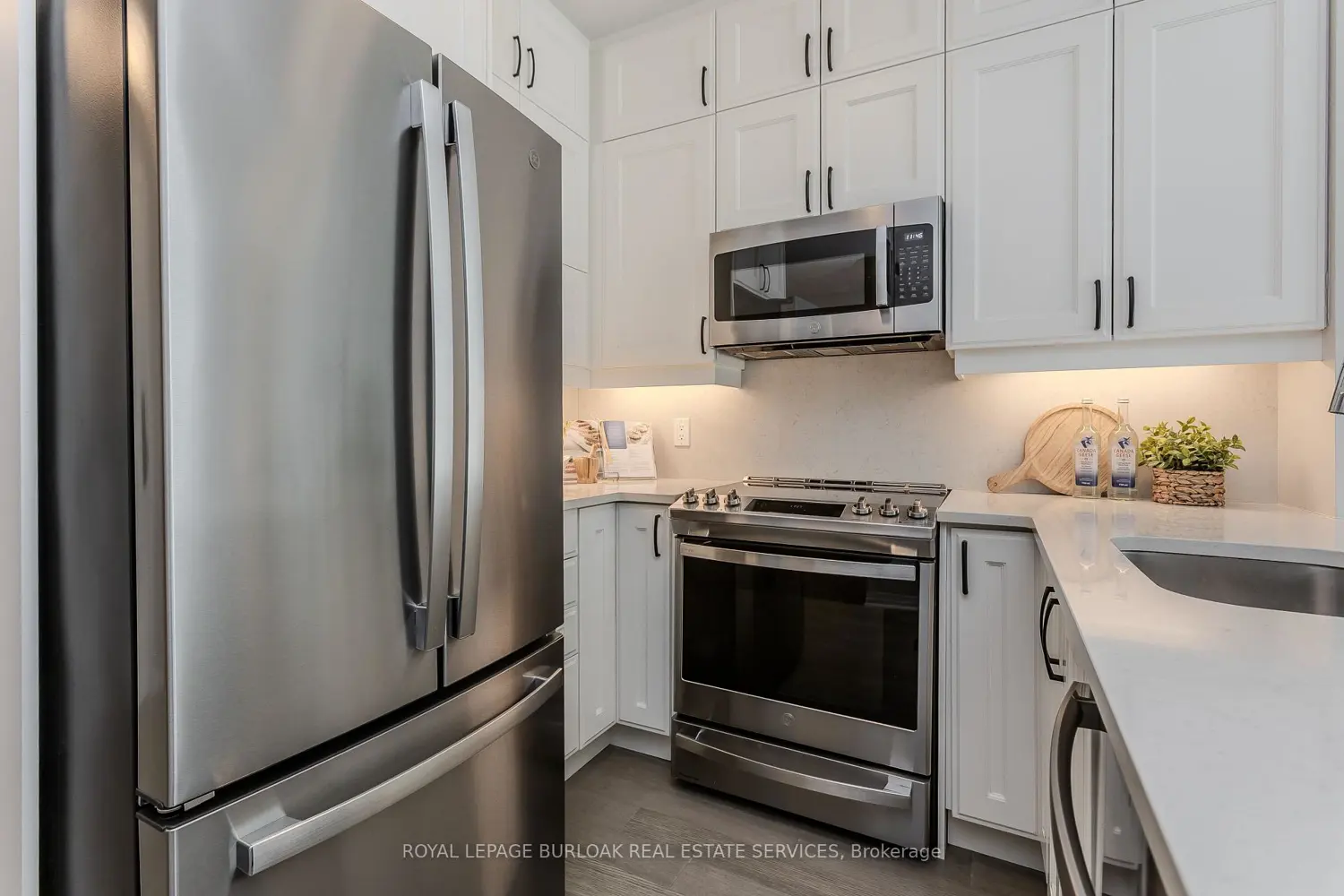 Additional image 6 of 460 Gordon Krantz Avenue 112