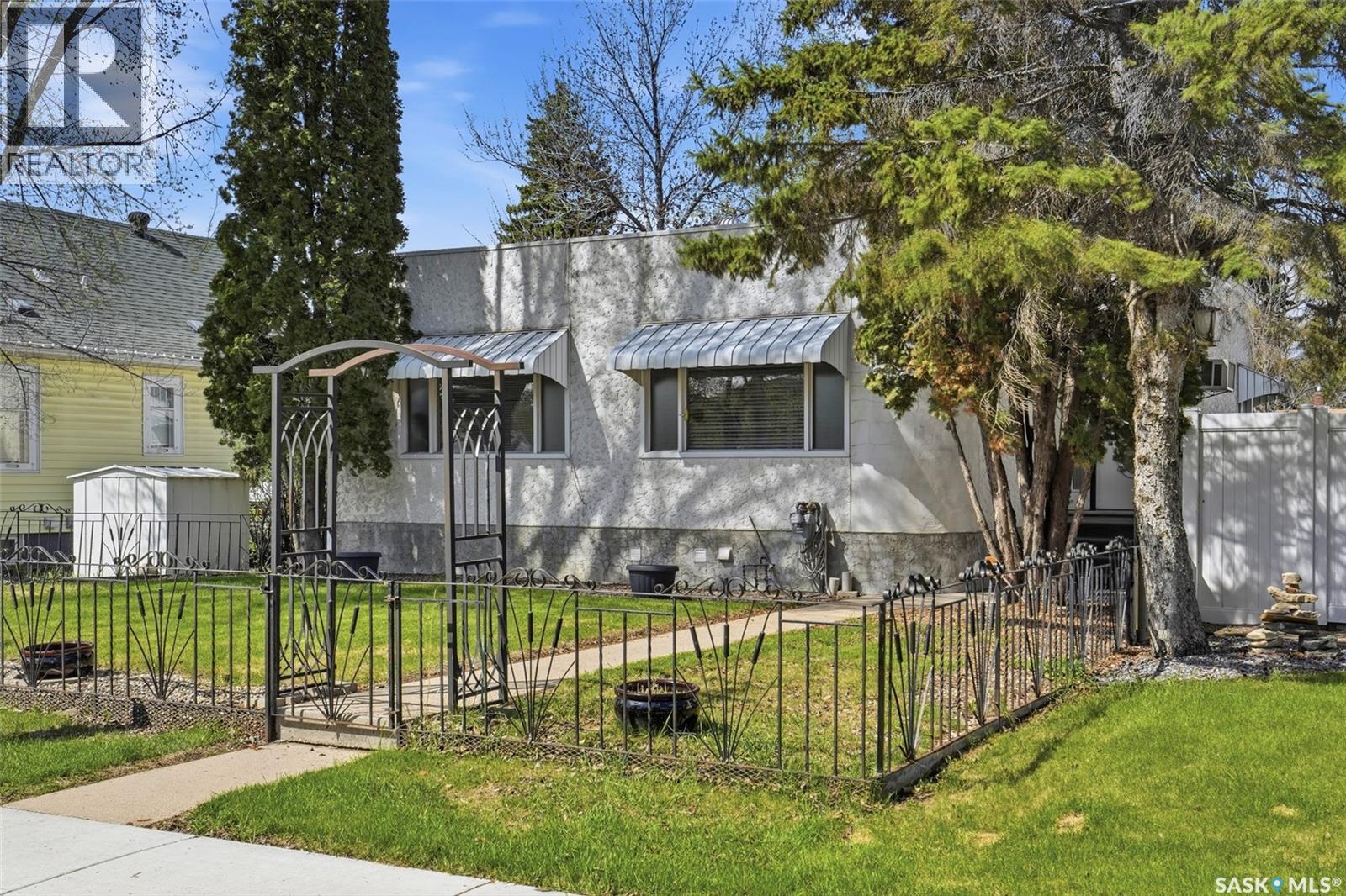 Additional image 4 of 721 H Avenue S, Saskatoon, SK, S7M1X2