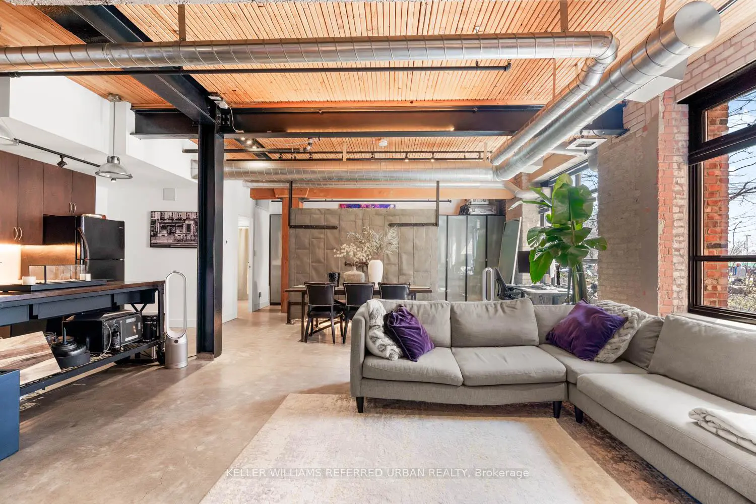 Additional image 5 of 68 Broadview Avenue 121