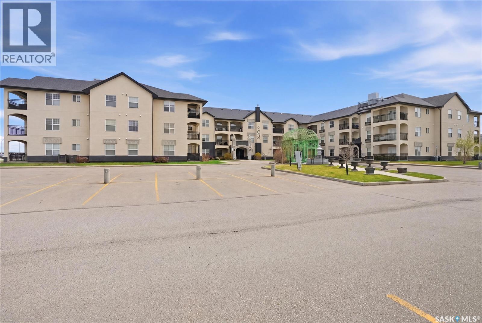 Additional image 3 of 209-1640 Dakota Drive, Regina, SK, S4Z0A4