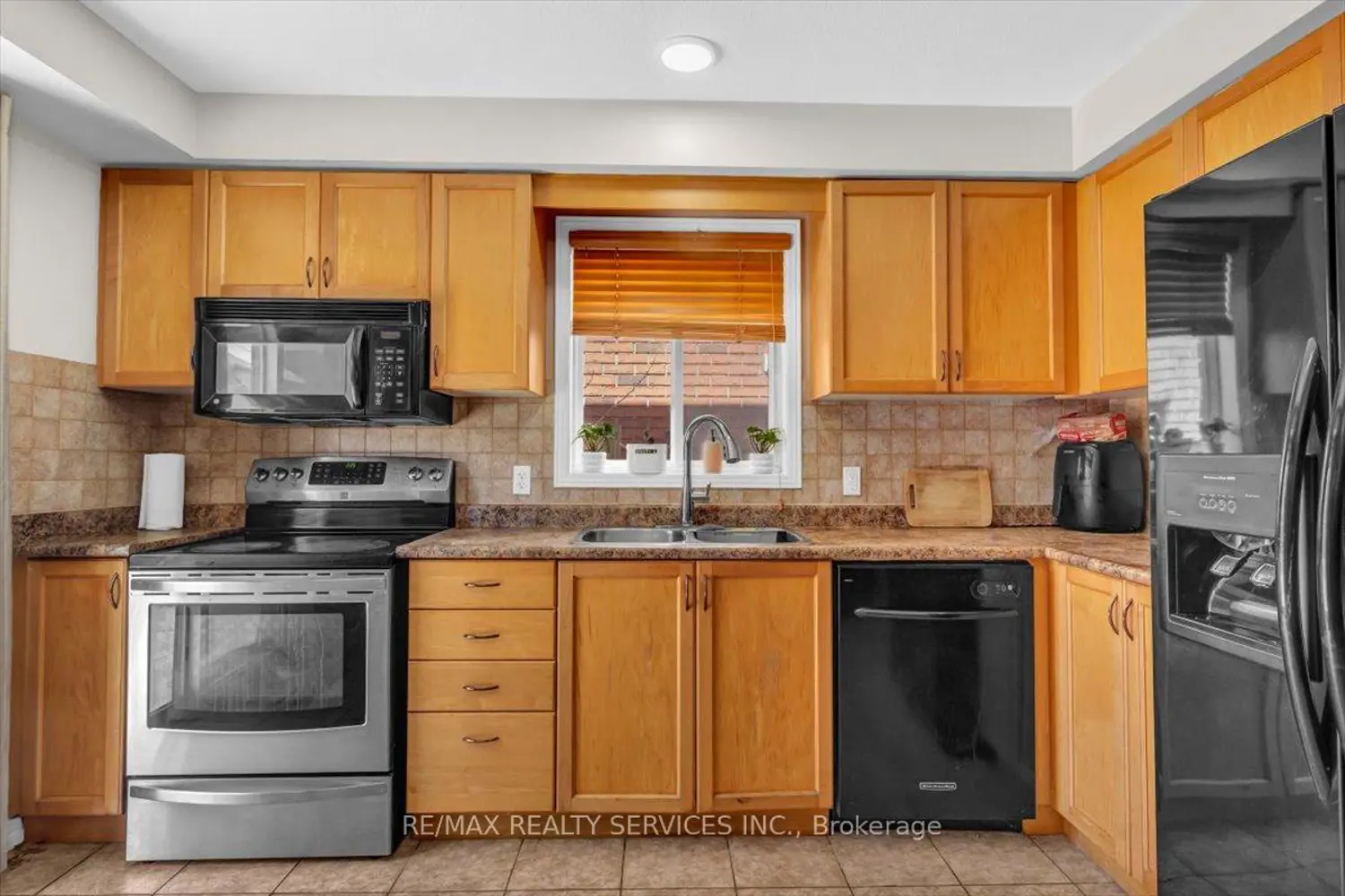 Additional image 7 of 20 Tossell Avenue