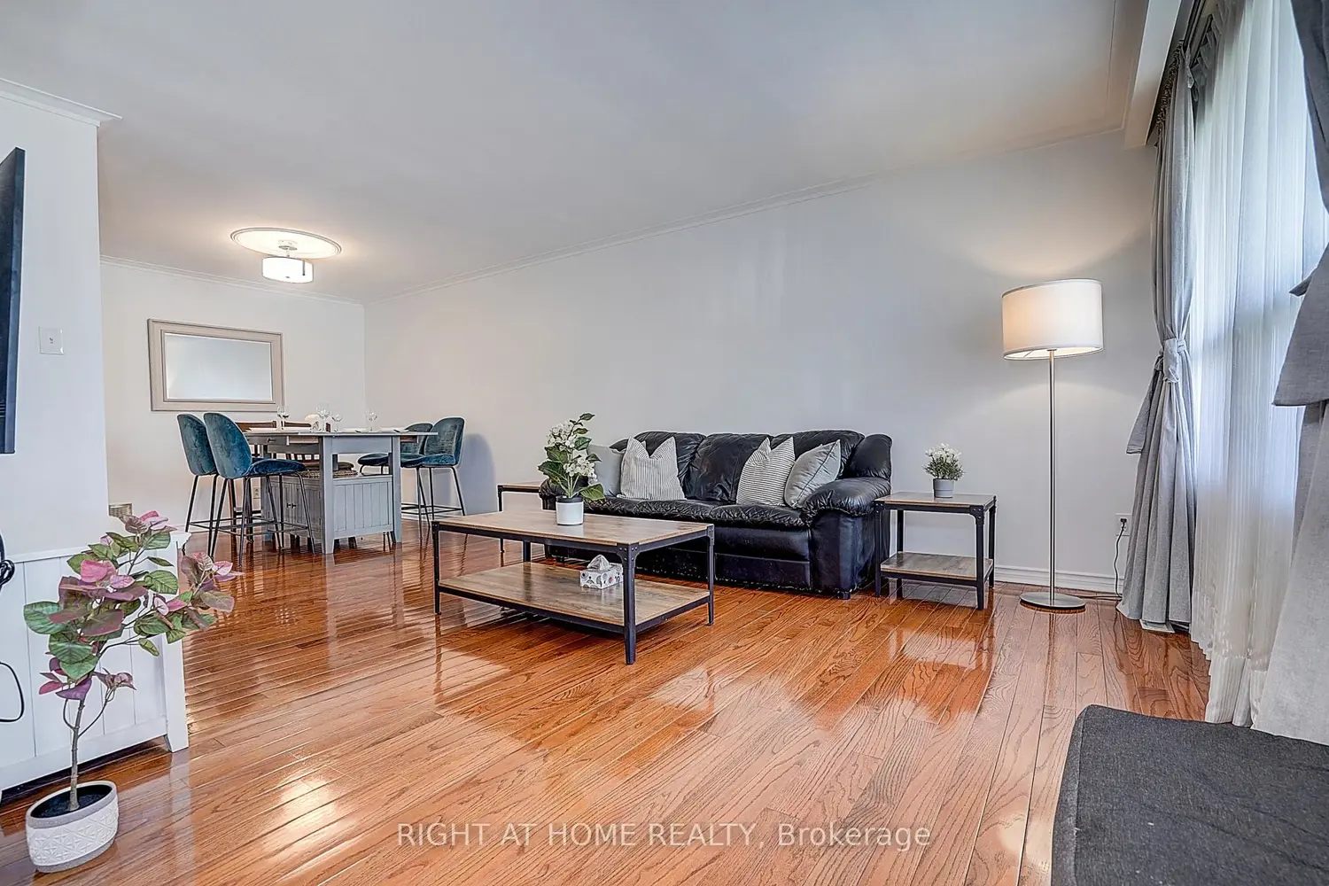 Additional image 5 of 42 Franel Crescent