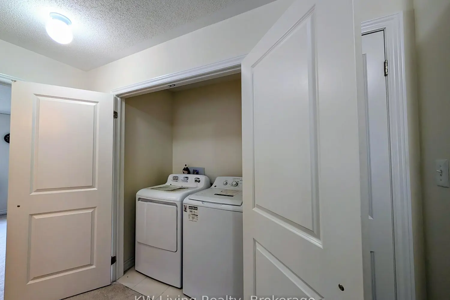 Additional image 17 of 1118 Cameo Street