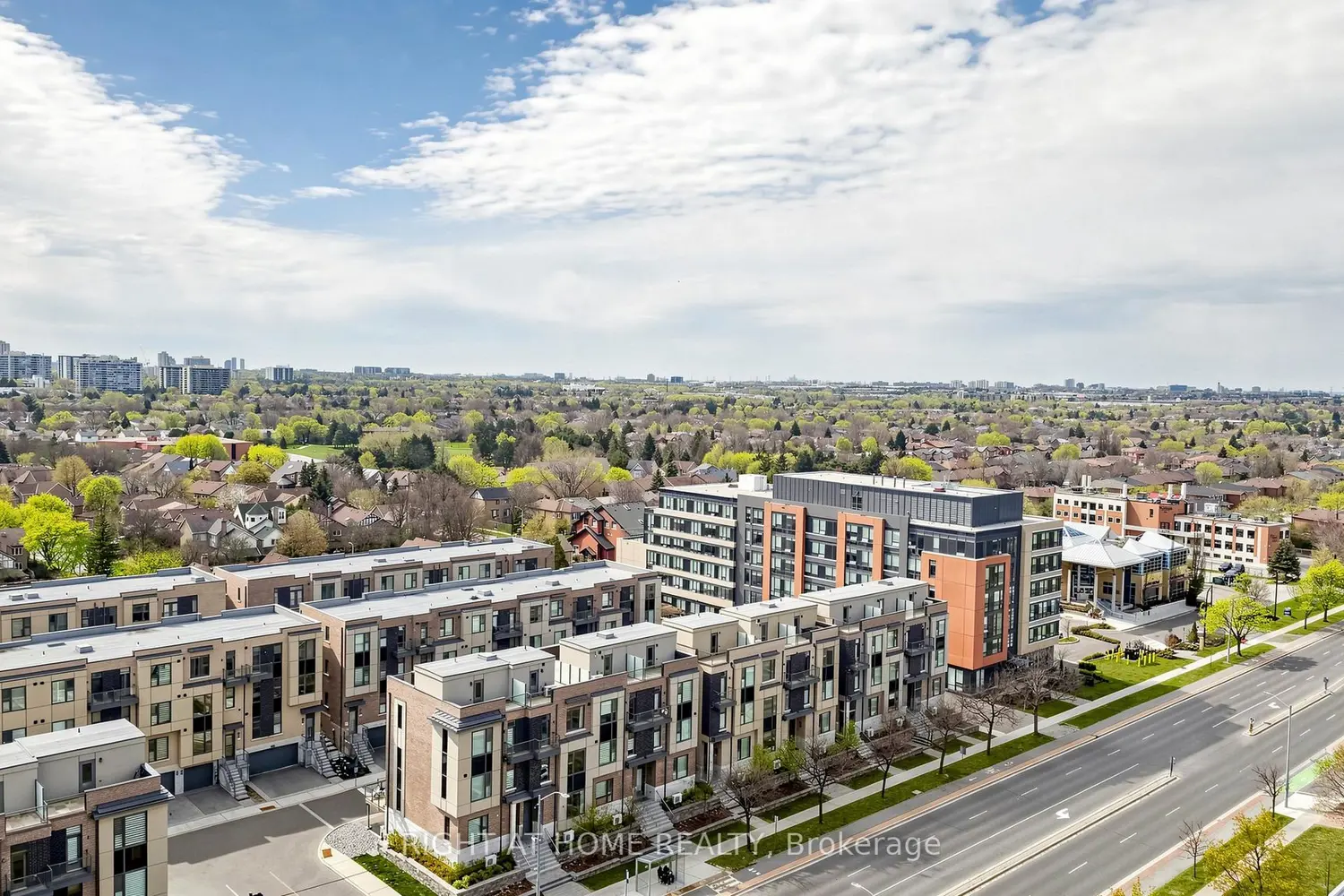 Additional image 20 of 7420 Bathurst Street 1510