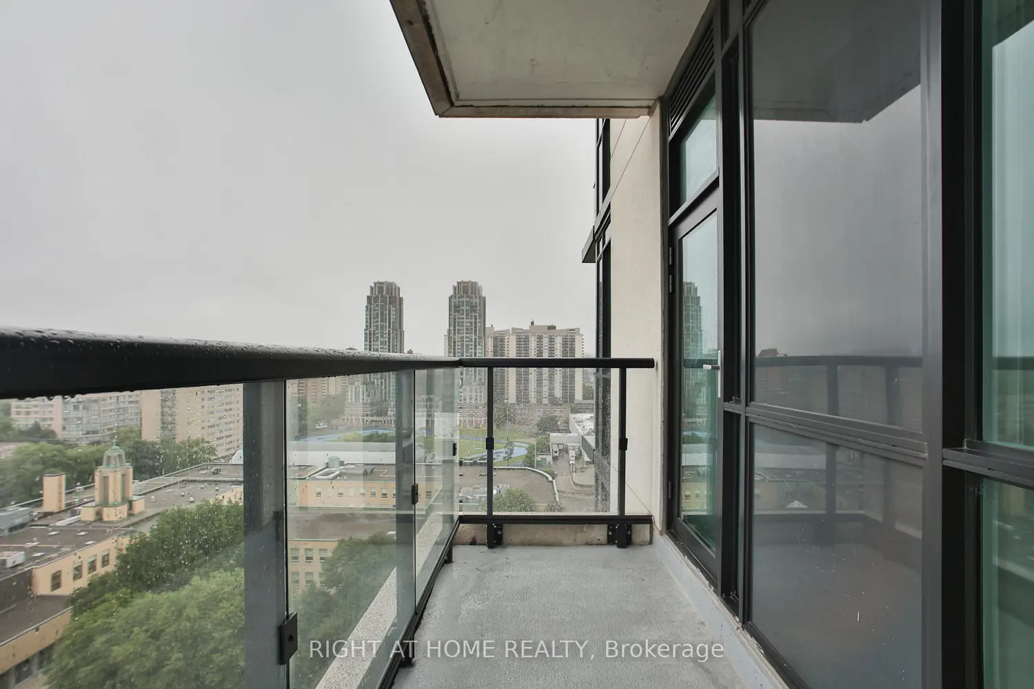 Additional image 9 of 1486 Bathurst Street 1303