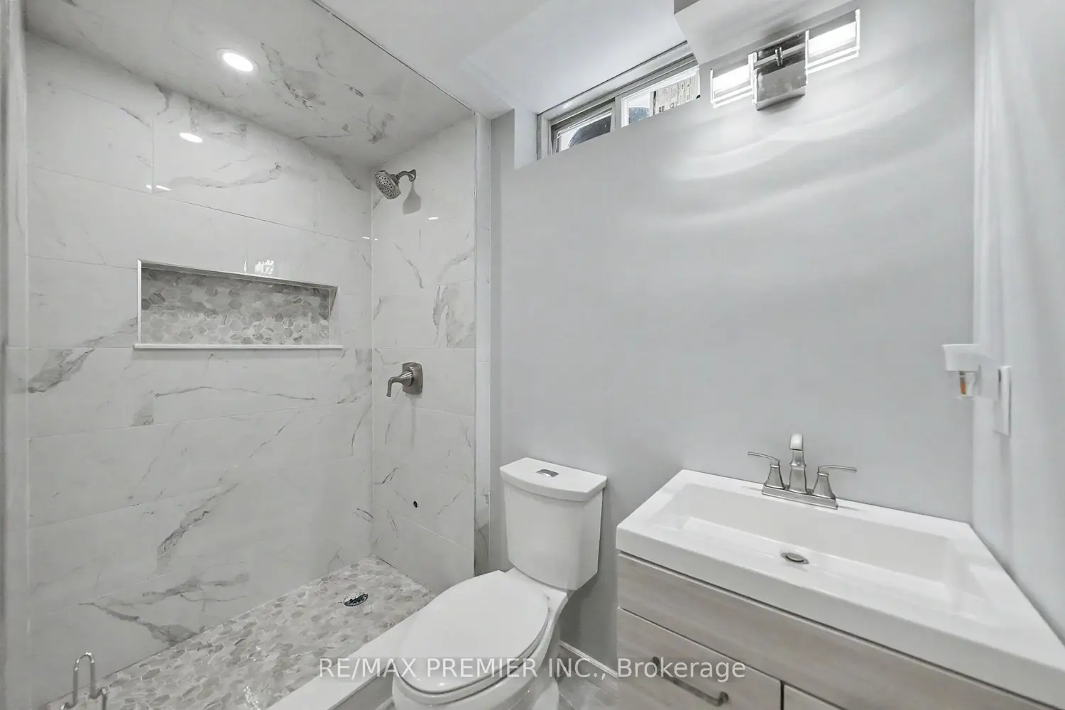 Additional image 13 of 82 Chesterwood Crescent