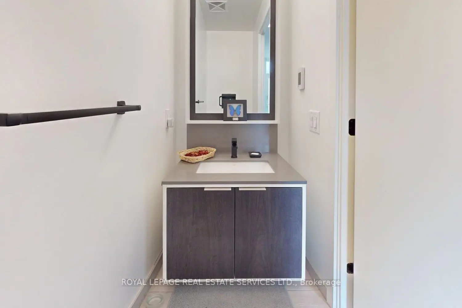 Additional image 16 of 36 Zorra Street 105