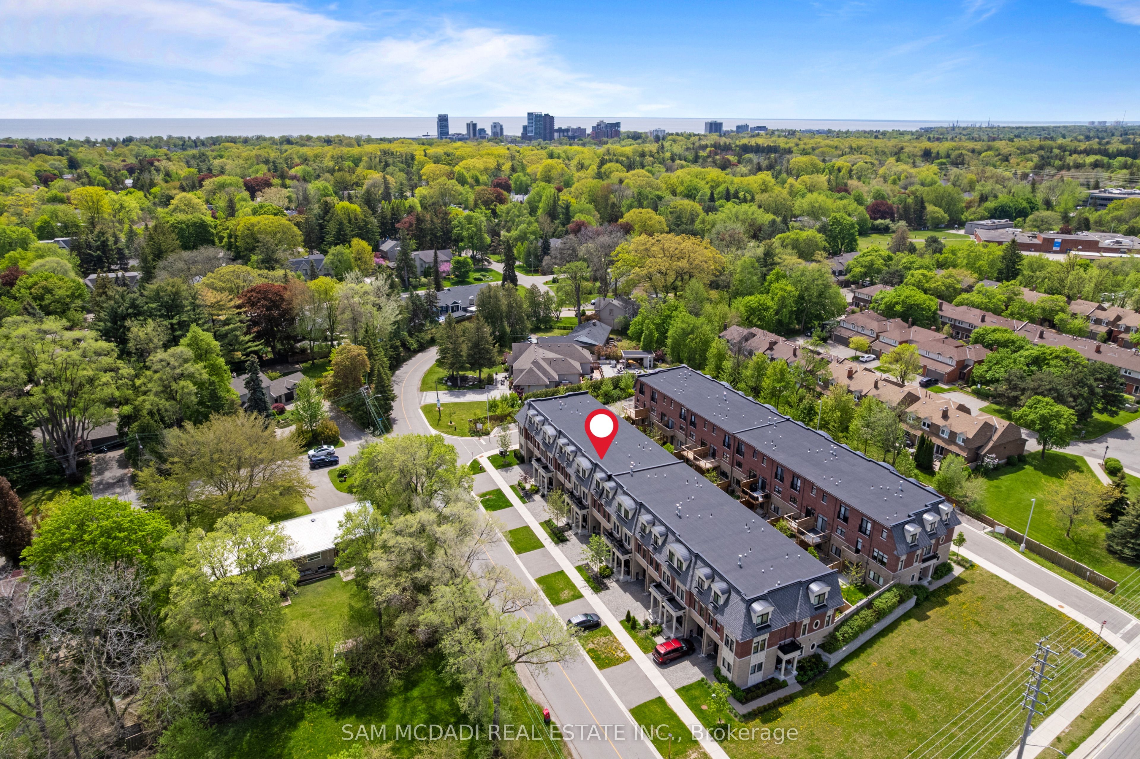 Additional image 3 of 1638 Crestview Avenue, Mississauga, ON, L5G 0C3