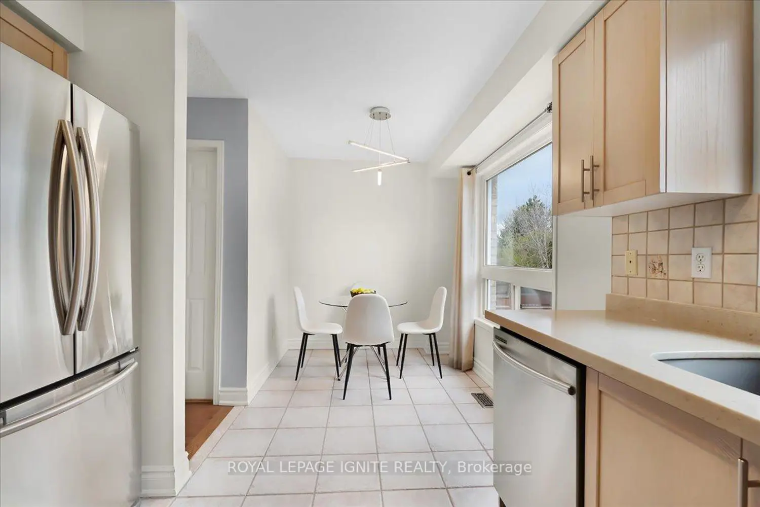 Additional image 10 of 61 Baywell Crescent