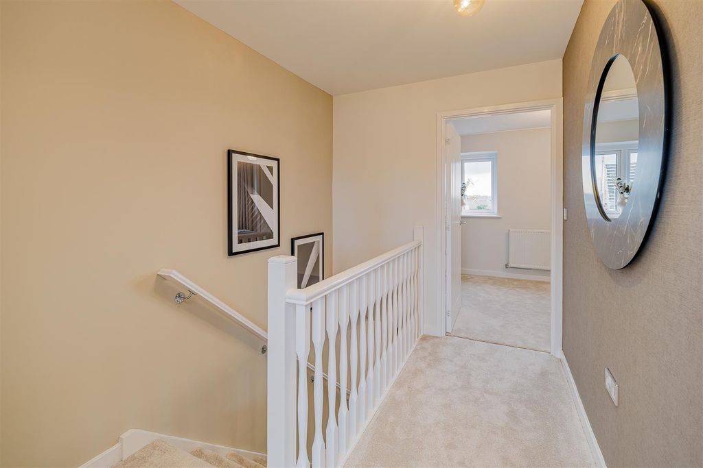 Additional image 14 of 4 bed semi-detached house to rentLiberty Rise, Hull HU9