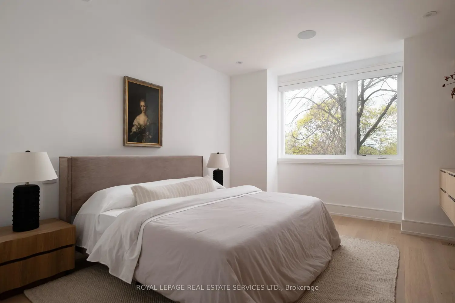 Additional image 11 of 237 Bedford Park Avenue