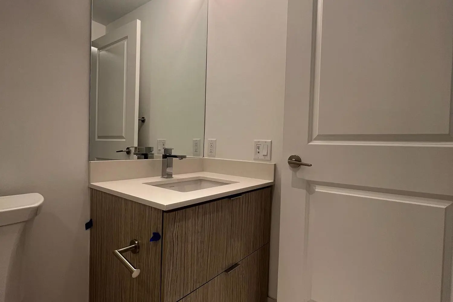 Additional image 6 of 395 Bloor Street 2609