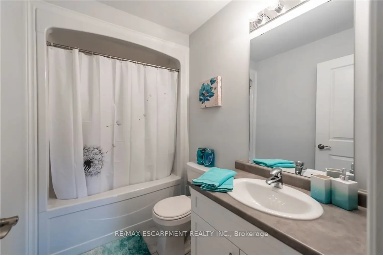 Additional image 14 of 98 Shoreview Place 42
