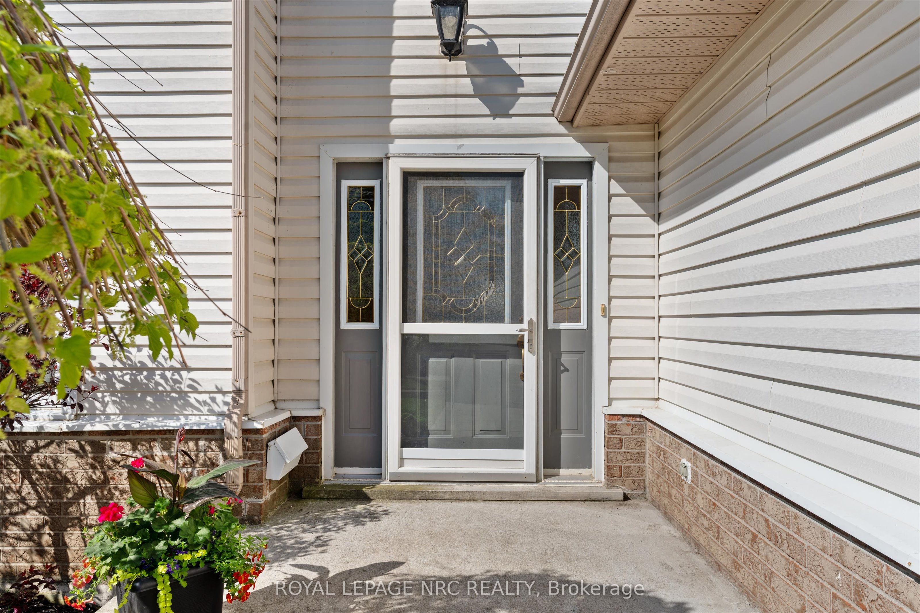 Additional image 4 of 13 Crysler Crescent, Thorold, ON, L2V 5A2