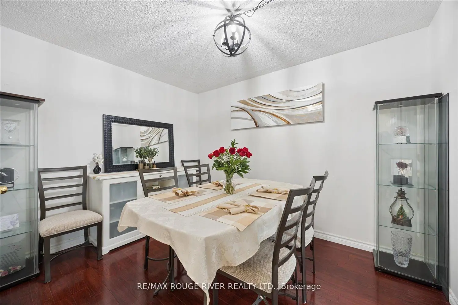 Additional image 7 of 100 Wingarden Court 1504
