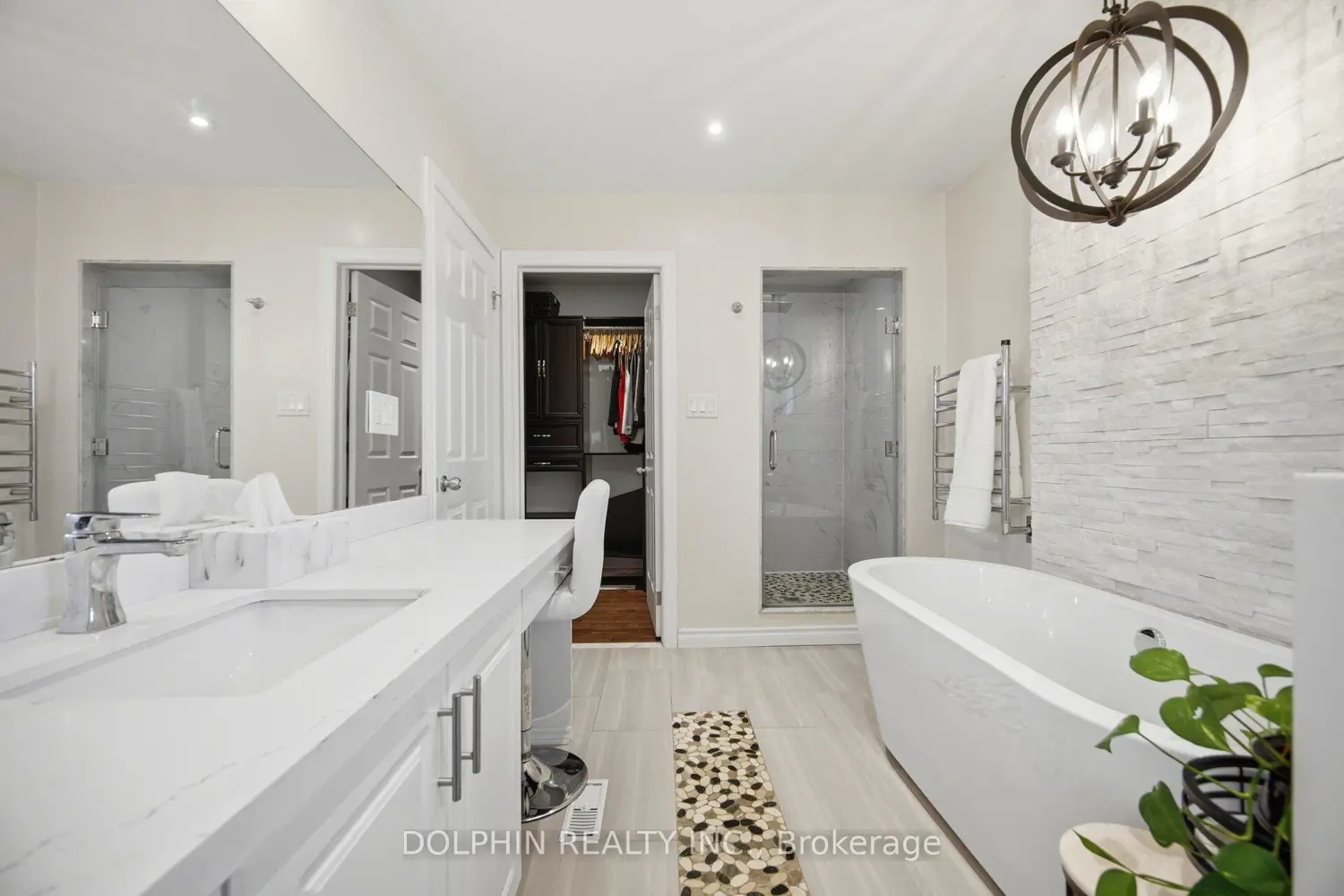 Additional image 7 of 1090 Vanier Drive