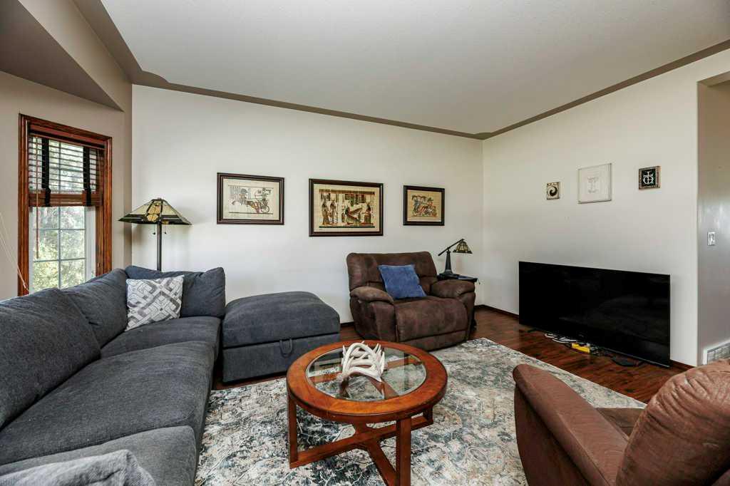 Additional image 3 of 299 Cornett Drive, Red Deer, AB, T4P 3R9