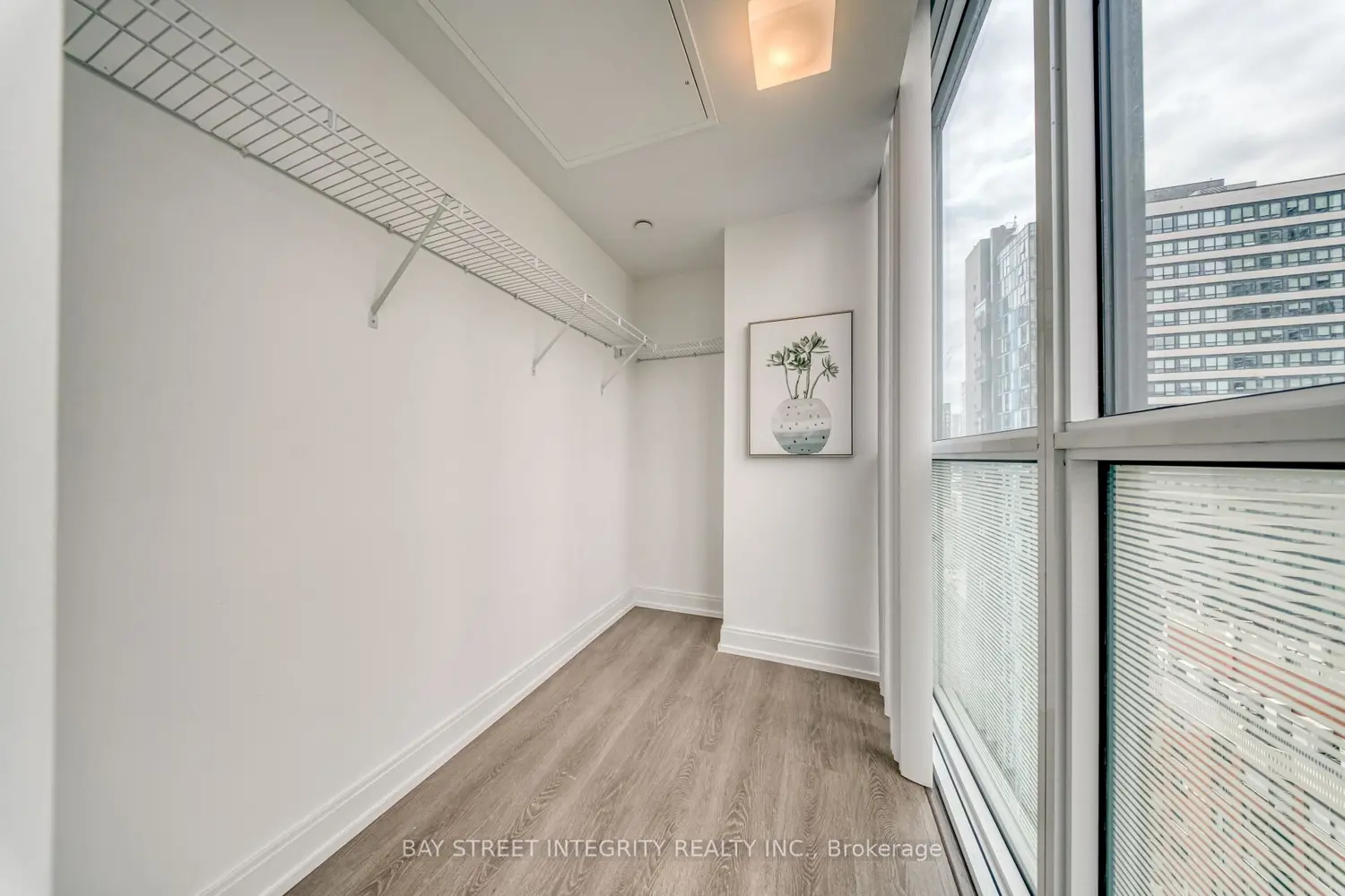 Additional image 16 of 181 Dundas Street 2211
