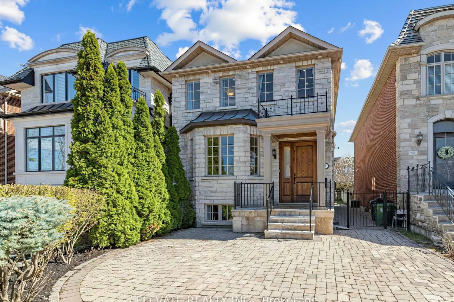 19 Dunblaine Avenue
