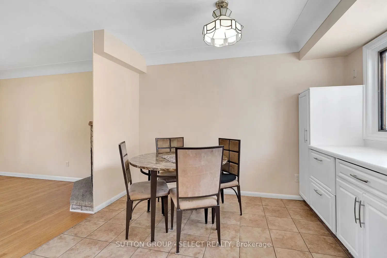 Additional image 6 of 1581 Borden Street
