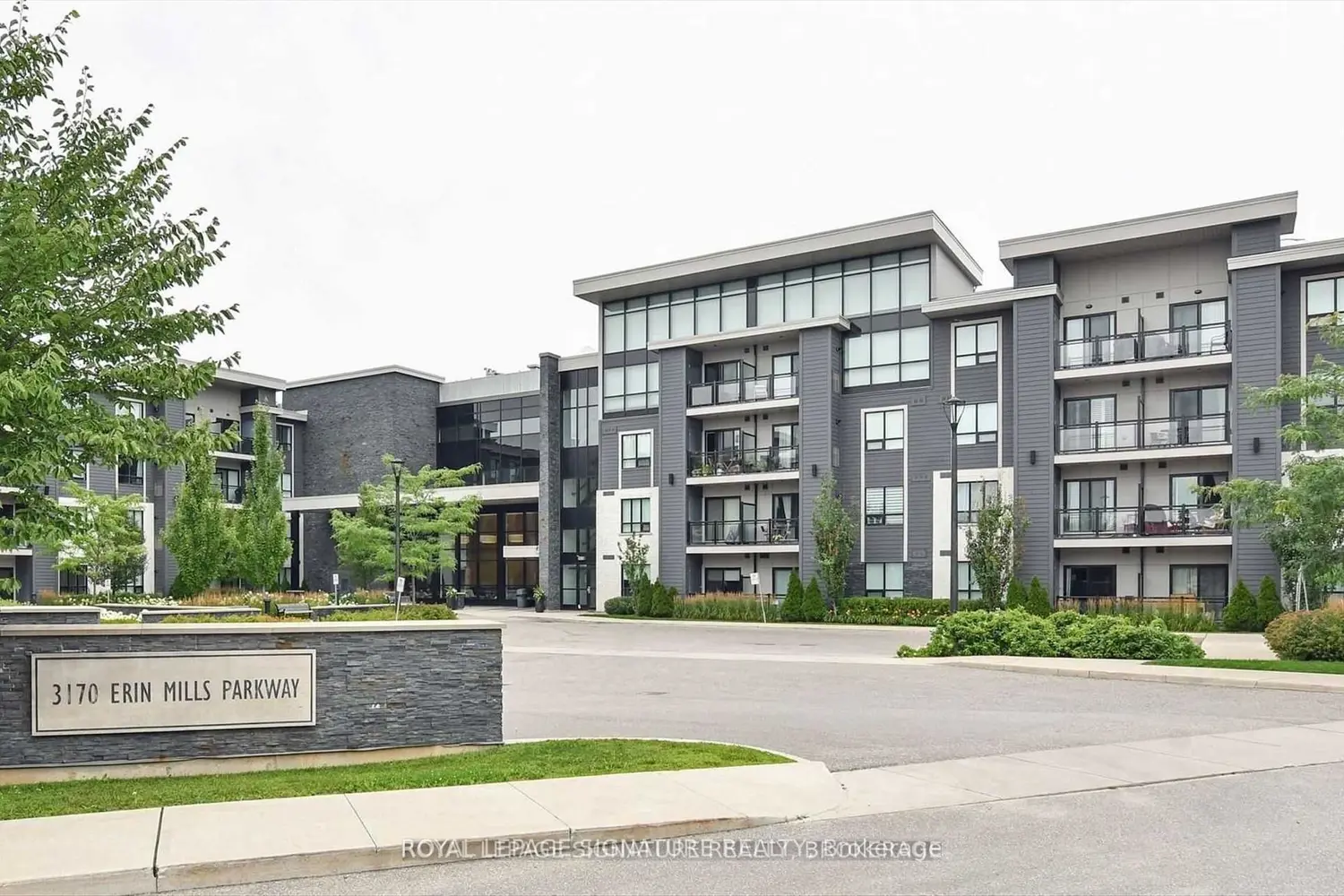 3170 Erin Mills Parkway 105