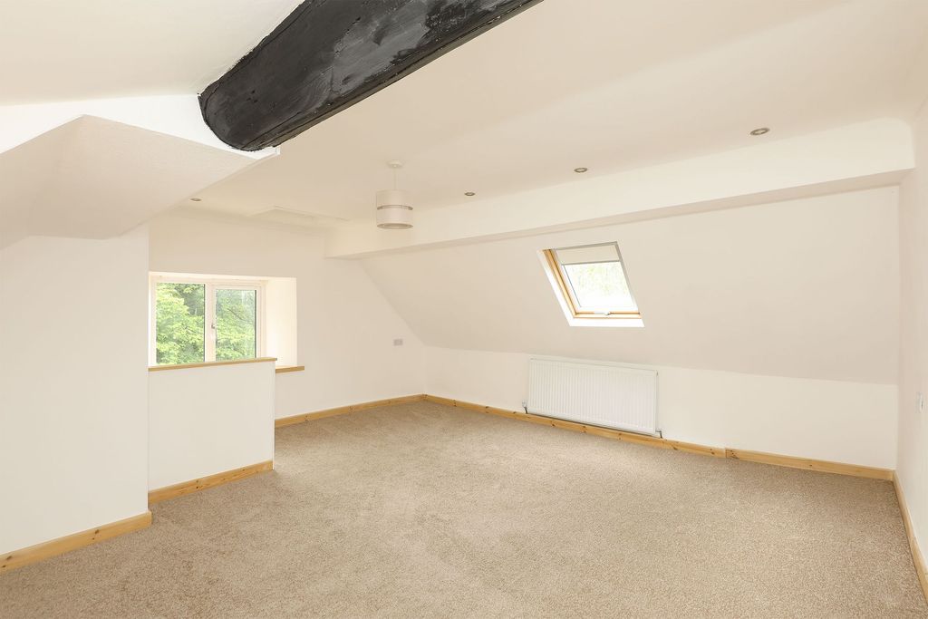 Additional image 16 of 3 bed detached house to rentHockley Lane, Ashover S45