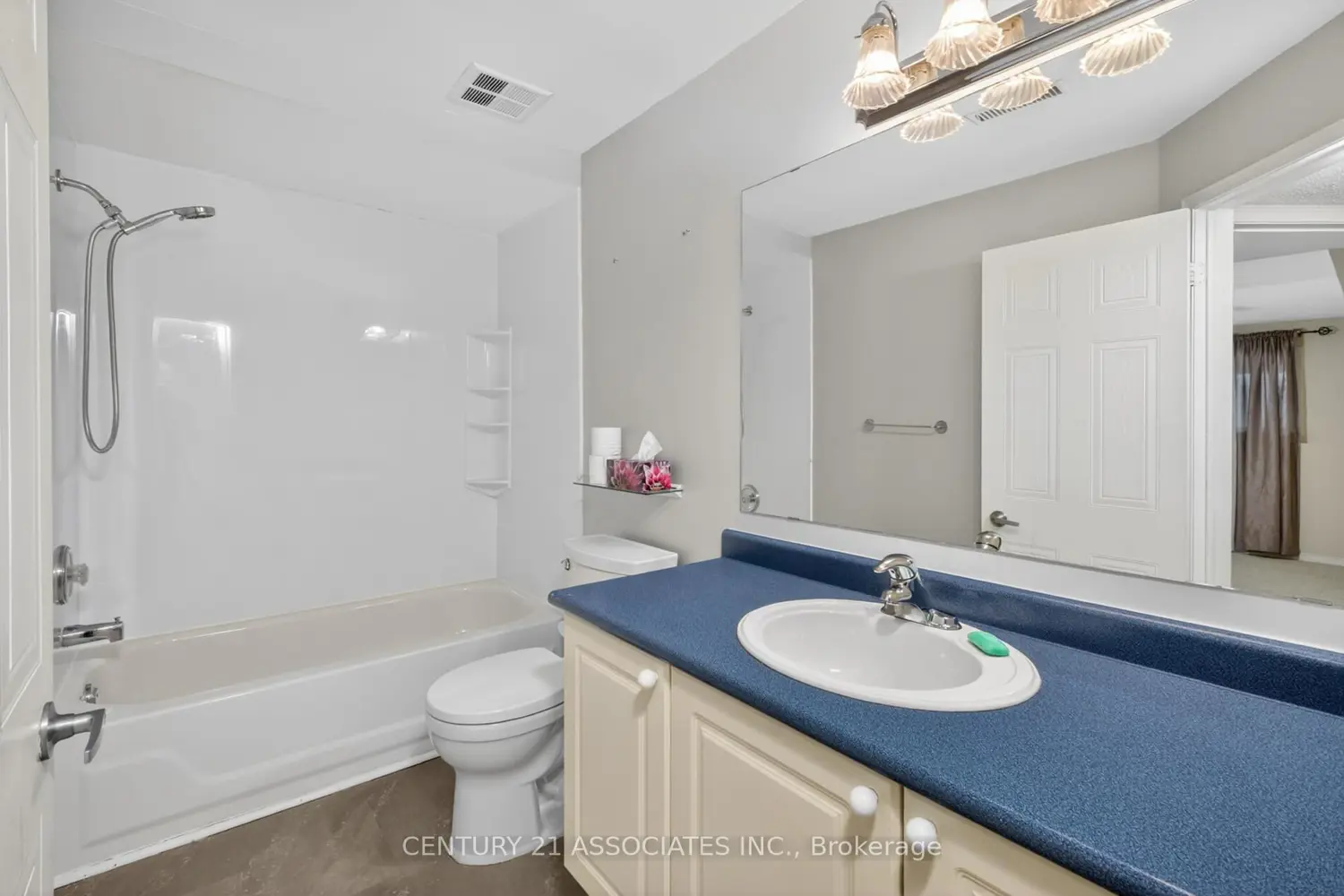 Additional image 17 of 1817 Woodgate Court