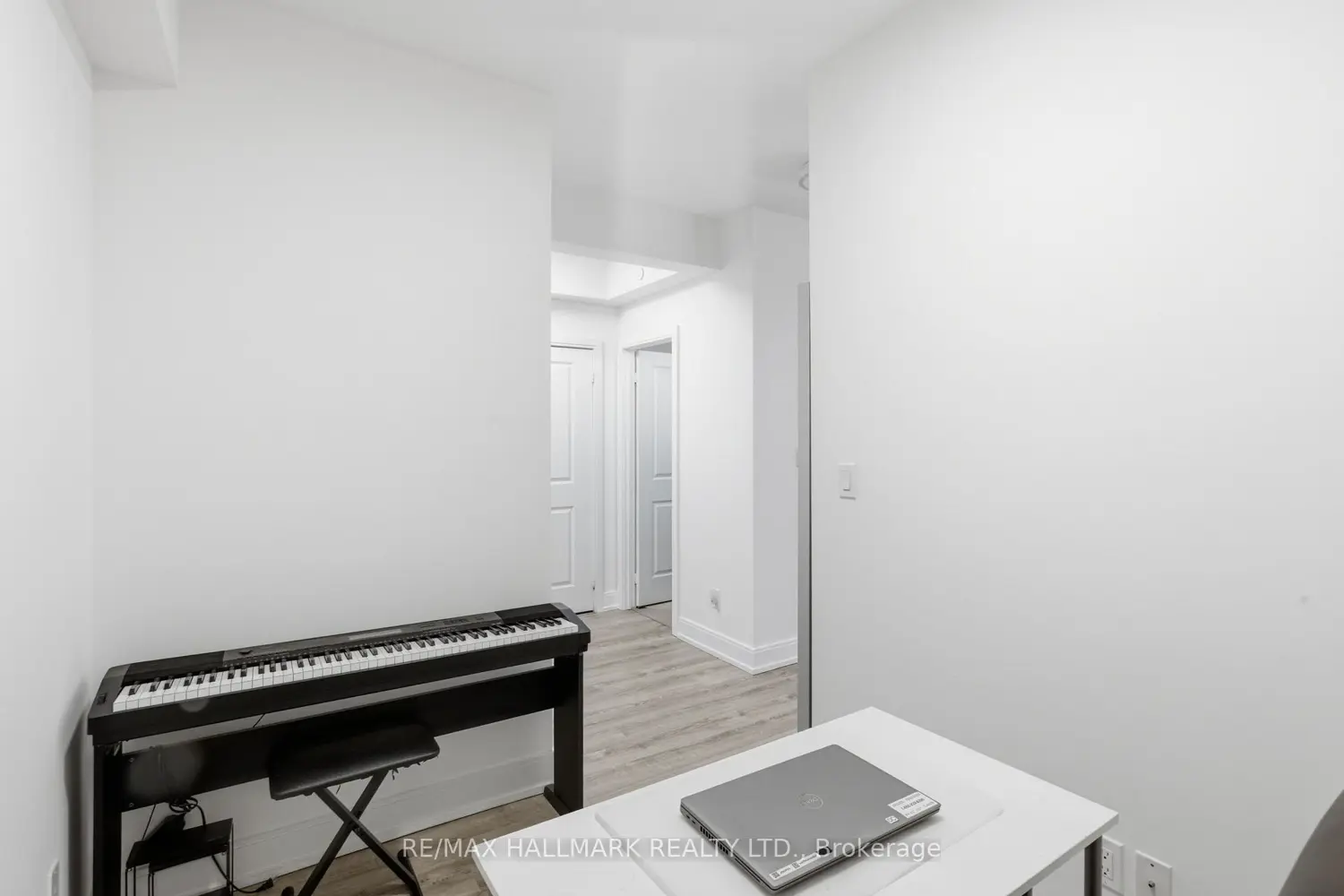 Additional image 4 of 9608 Yonge Street 1112A